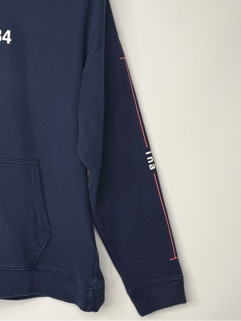 Aritzia TNA Navy Blue Crewneck Hoodie with White 'Tra/84' Logo Size S - Picture 4 of 9